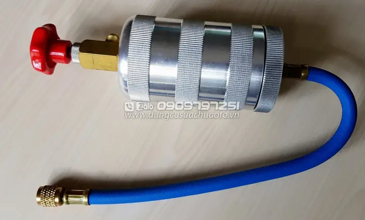 Nhớt Lạnh Xe Ô Tô Là Gì Và Vai Trò Của Nó?