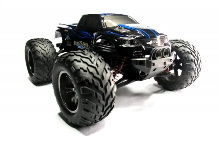 Hệ Thống Treo Chuyên Dụng Và Khoảng Sáng Gầm Xe