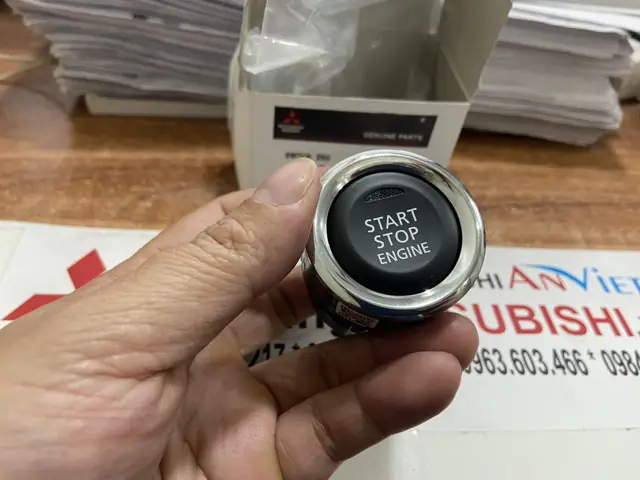 Một Số Lưu Ý Khi Chọn Mua Nút Bấm Ấn Khởi Động Động Cơ Xe Mitsubishi Xpander Hàngchính Hãng: