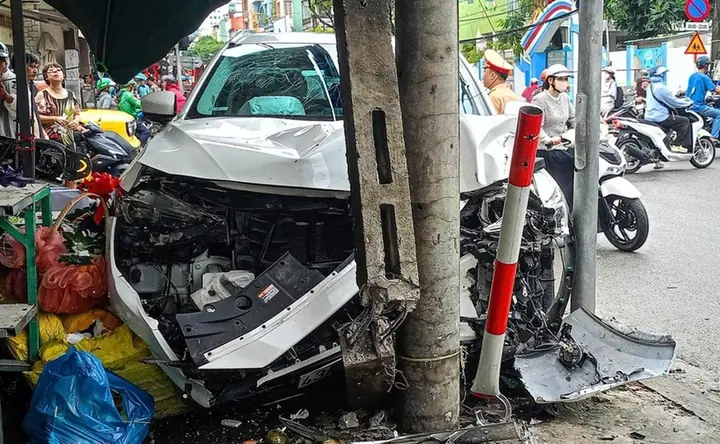 Xử Lý Va Chạm Ô Tô Và Xe Máy Điện Ở Hải Phòng Đúng Luật