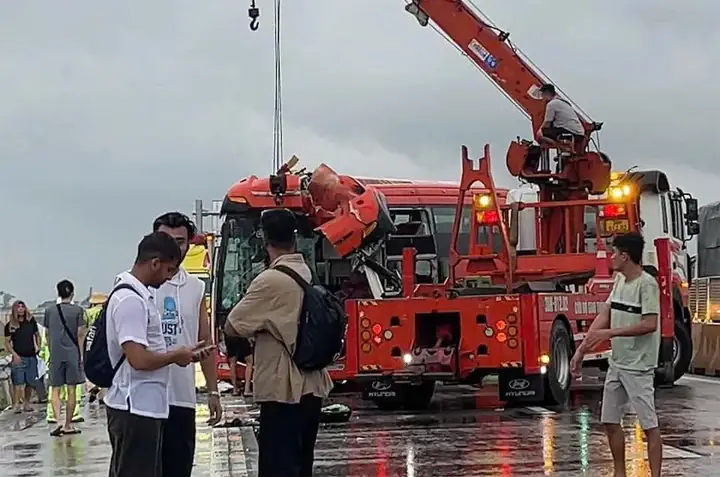 Tai Nạn Giao Thông Mới Nhất 16/8/2025: Nam Sinh Bị Cuốn Vào Gầm Xe Ben Tử Vong