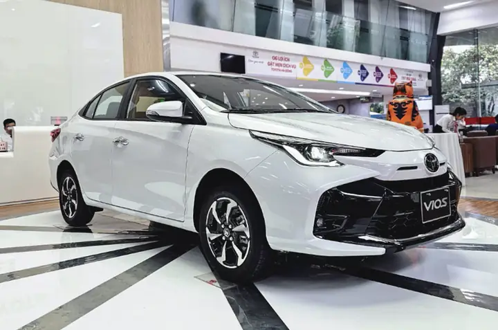 Toyota Vios: Giảm Sâu Dù Đang Giữ "ngôi Vương"