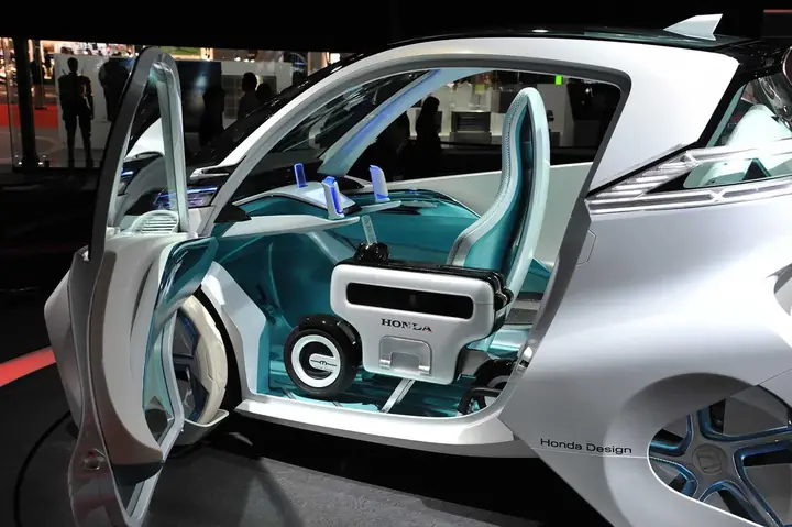 Honda Motocompacto - Xe Máy Điện Gấp Gọn, Vừa Cốp Ô Tô - Ảnh 3.