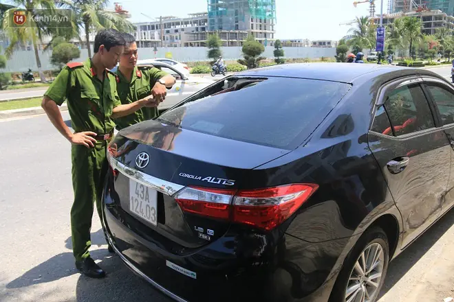 Phá Xe Ô Tô Ở Đà Nẵng: Hướng Dẫn Thanh Lý Và Tháo Dỡ An Toàn Phá Xe Ô Tô Ở Đà Nẵng: Hướng Dẫn Thanh Lý Và Tháo Dỡ An Toàn