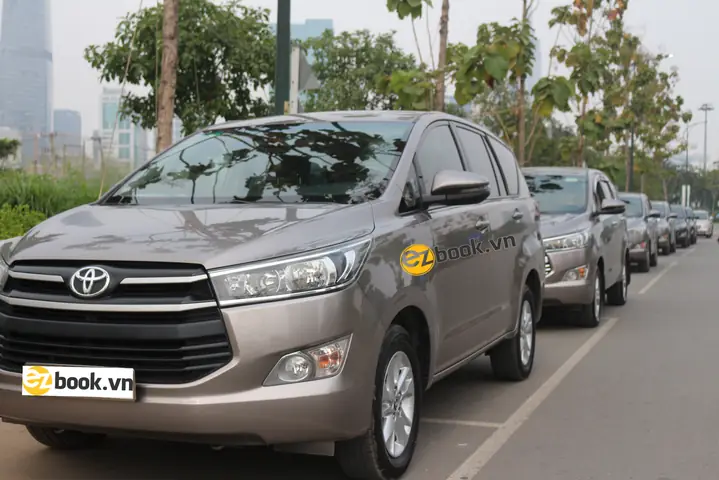 Bảng Giá Thuê Xe 7 Chỗ Dành Cho Gia Đình 1 Ngày