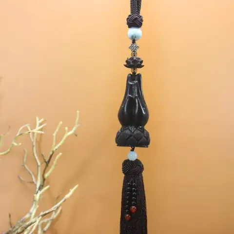 Phong Thủy Treo Chuông Trên Xe Ô Tô: Ý Nghĩa Và Lưu Ý Phong Thủy Treo Chuông Trên Xe Ô Tô: Ý Nghĩa Và Lưu Ý