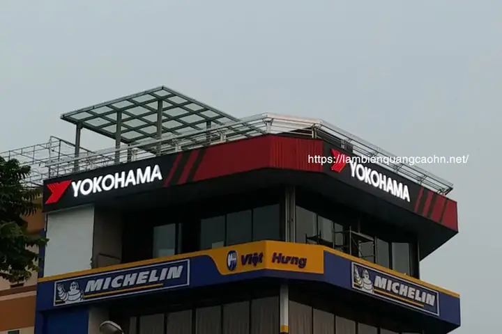 Sơ Bộ Về Thiết Kế Mẫu Biển Quảng Cáo Gara Ô Tô