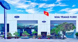 Cửa Hàng Oto Nha Trang Ford