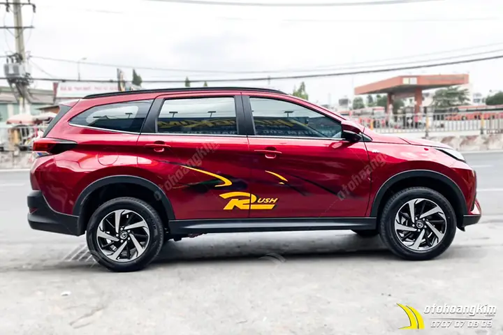 Dán Tem Sườn Cao Cấp Cho Xe Toyota Rush