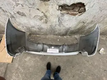 Phụ Tùng Ô Tô Tháo Xe Kia Spectra: Giải Pháp Tiết Kiệm Và Hiệu Quả Cho Xe Đã Qua Sử Dụng