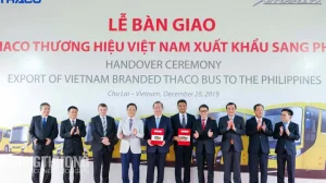 Lễ Ký Kết Hợp Đồng Xuất Khẩu Xe Bus Giữa Thaco Và Autodelta