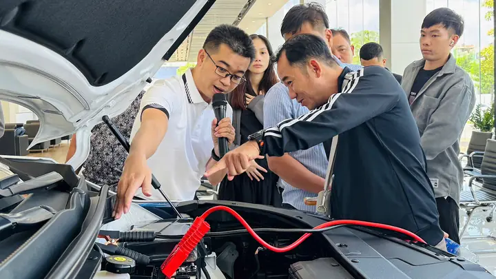 Thaco Auto Tổ Chức Chuỗi Sự Kiện Chăm Sóc Khách Hàng Cùng Chuyên Gia Kia