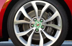 Tháo Ốc Ô Tô Theo Đường Chéo