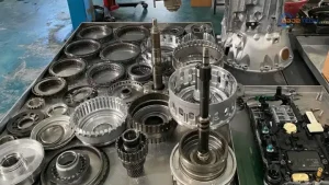 Hướng Dẫn Chi Tiết Quy Trình Tháo Ly Hợp Xe Ô Tô