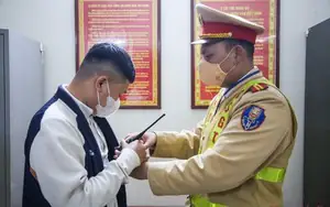 Các Trường Hợp Csgt Tuần Tra, Kiểm Soát Công Khai Kết Hợp Với Hóa Trang Từ 15/9