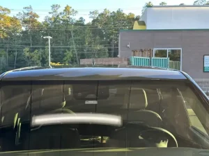 Rửa Xe Ô Tô Để Chìa Khóa Cho Thợ: Hướng Dẫn Đảm Bảo An Toàn