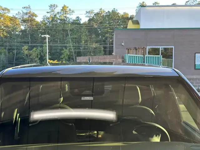 Rửa Xe Ô Tô Để Chìa Khóa Cho Thợ: Hướng Dẫn Đảm Bảo An Toàn