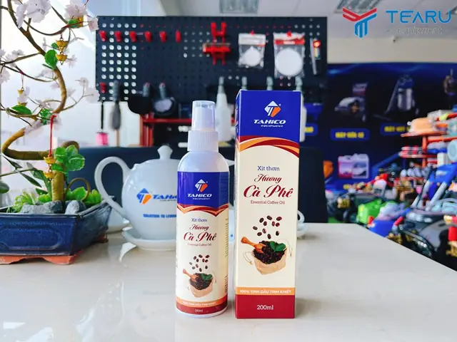 Đặc Điểm Chai Tinh Dầu Xịt Thơm Xe Ô Tô Hương Cafe