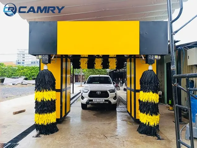 Máy Rửa Xe Ô Tô Tự Động Có Nên Đầu Tư? Báo Giá Mới Nhất 2025