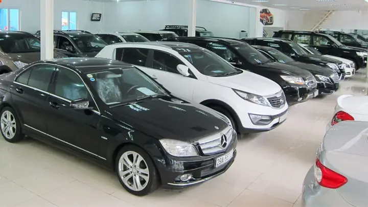 Kinh Nghiệm Chọn Salon Ô Tô Xe Hơi Uy Tín Và Quy Trình Mua Xe An Toàn