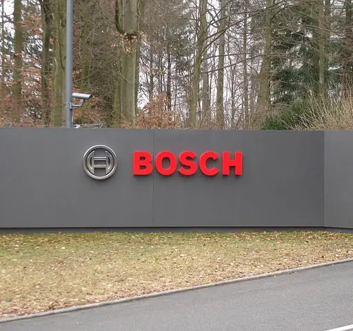 Sản Xuất Phụ Tùng Ô Tô Xe Máy