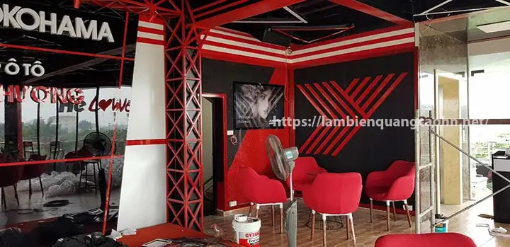 B. Kiểu Dạngbackdrop Sân Khấu: