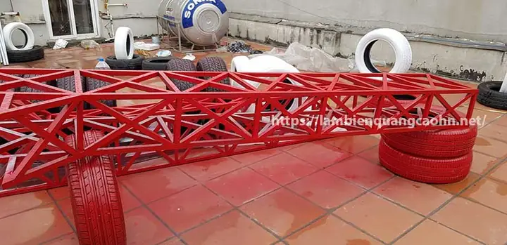 B. Kiểu Dạngbackdrop Sân Khấu: