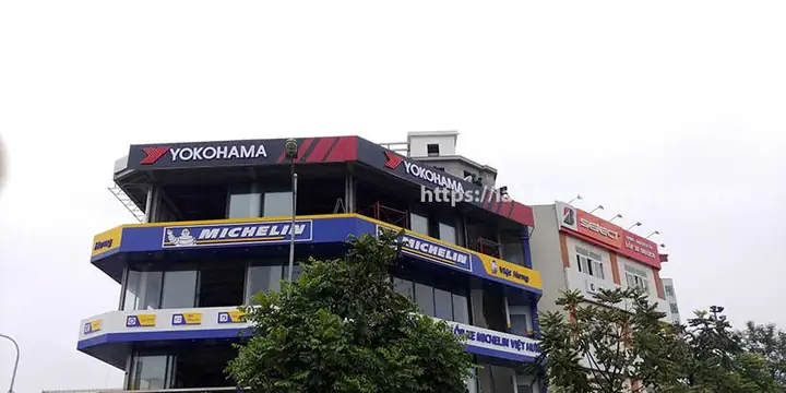 Thi Công Showroom Dịch Vụ Xe Ô Tô Và Các Hạng Mục Cần Triển Khai