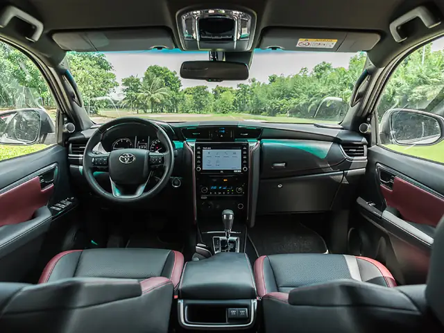Nội Thất Toyota Fortuner
