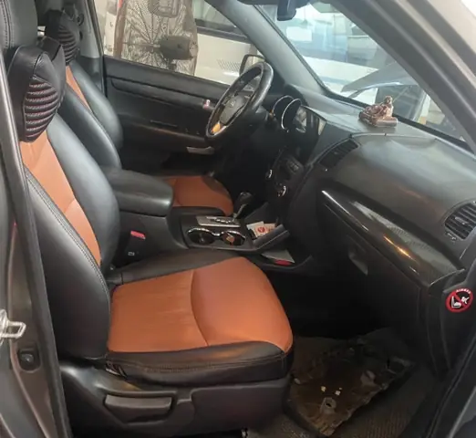 Thanh Lý 01 (một) Xe Ô Tô Cũ 7 Chỗ, 2 Cầu, Máy Xăng, Nhãn Hiệu Kia Sorento, Biển Số 92a-002.33, Được Đưa Vào Sử Dụng Ngày 28/12/2012, Số Khung: Rnyxm51d6cc028582, Số Máy: G4kebh700443