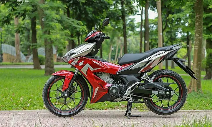 Một Chiếc Honda Winner X Tại Hà Nội. Mẫu Xe Côn Tay 150 Phân Khối Có Mức Tiêu Hao Nhiên Liệu 1,7 Lít/100 Km. Ảnh: Lương Dũng