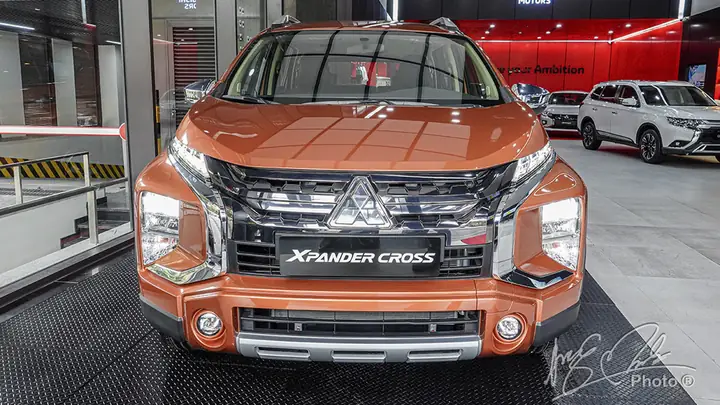 So Sánh Xe Mitsubishi Xpander Cross 2020 Và Toyota Rush 2020vá» Äáº§u Xe