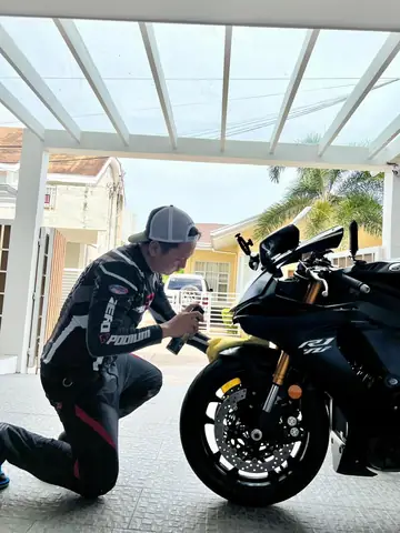 Sơn Nhám Nhựa Xe Ô Tô Sơn Nhám Nhựa Xe Ô Tô