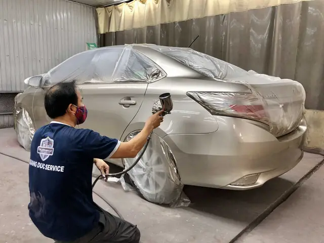 Quy Trình Sơn Xe Ô Tô Tiêu Chuẩn Tại Garage Quang Đức