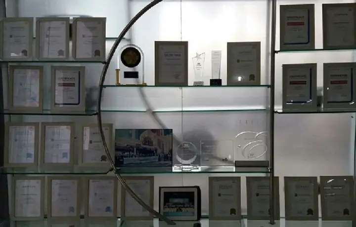 Bằng Khen Và 1 Số Giải Thưởng Của Hội Thi Tay Nghề Kỹ Thuật Sơn Ô Tô