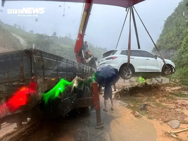 Sơn Xe Ô Tô Ở Huế: Chi Phí, Quy Trình Và Địa Chỉ Uy Tín?