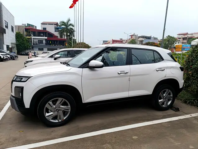 Tổng Quan Về New Hyundai Creta Bản Tiêu Chuẩn 2025 Và Giá Lăn Bánh Tháng 11