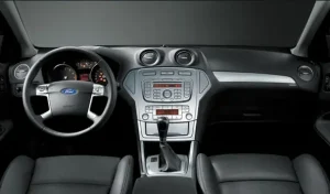 Cách Sử Dụng Khóa Dự Phòng Xe Ô Tô Mondeo Khi Hết Pin?