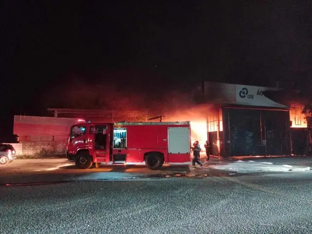 Một Số Hình Ảnh Về Vụ Cháy Xưởng Sửa Chữa Xe Ô Tô Tại Lạng Sơn: