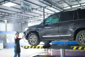 Gara Ô Tô Hoàng Phát