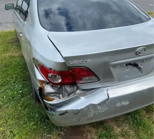 Sửa Đầu Xe Ô Tô Bị Bẹp Giá Bao Nhiêu? Chi Phí Chi Tiết