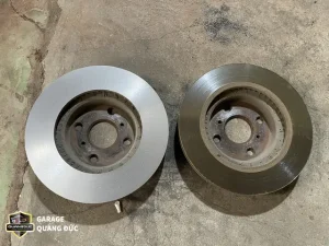 Kiểm Tra Và Bảo Dưỡng Phanh Bốn Bánh Trên Toyota Altis