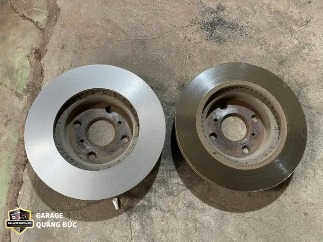 Kiểm Tra Và Bảo Dưỡng Phanh Bốn Bánh Trên Toyota Altis