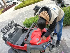 Khi Nào Cần Sửa Xe Ô Tô Điện Trẻ Em?