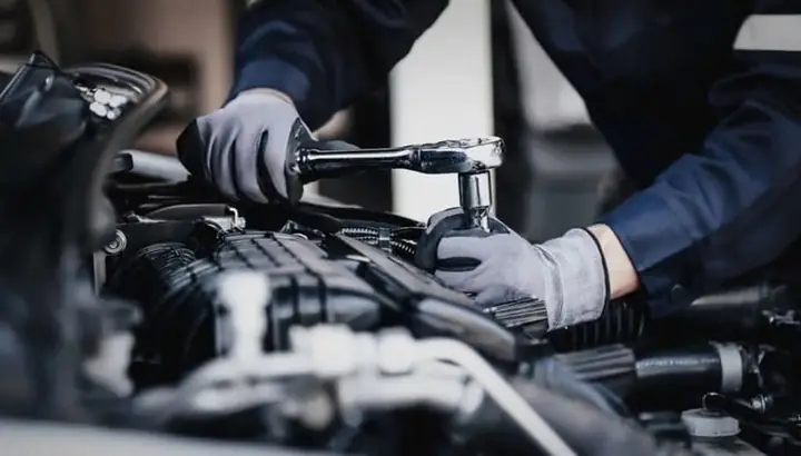 Chi Phí Báo Giá Sửa Ô Tô Minh Bạch