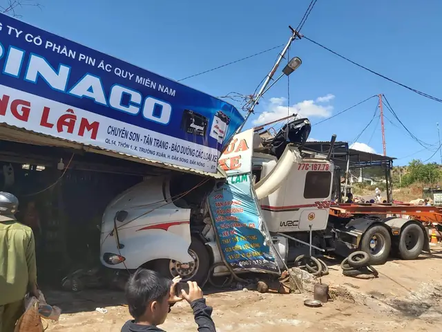 Hiá»n Træ°á»ng Vá»¥ Tai Náº¡n Liãªn Hoã N.