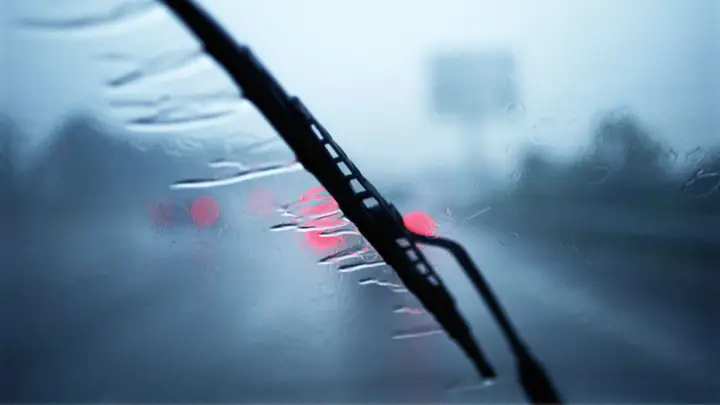 Tại Sao Trong Xe Ô Tô Xuất Hiện Sương Mù