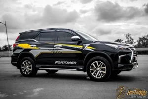 Tem Dán Xe Ô Tô Fortuner