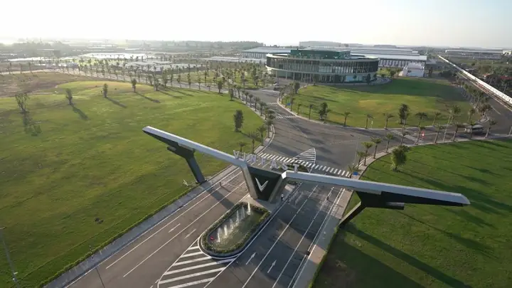 Tổng Quan Về Nhà Máy#