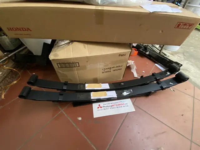 Bộ Nhíp Xe Mitsubishi Pajero Sport Bộ Nhíp Xe Mitsubishi Pajero Sport